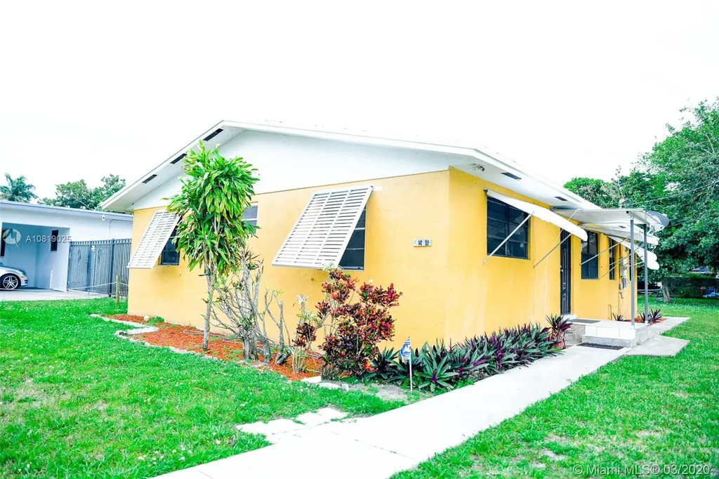 2514 Jackson Street Hollywood FL 33020