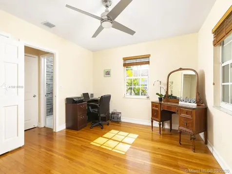 510 SW 28th Road Miami FL 33129