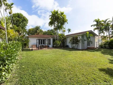 510 SW 28th Road Miami FL 33129