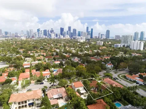 510 SW 28th Road Miami FL 33129