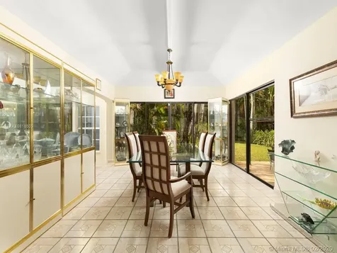 510 SW 28th Road Miami FL 33129
