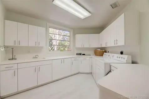6363 SW 132nd Street Pinecrest FL 33156