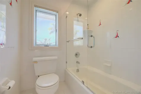 6363 SW 132nd Street Pinecrest FL 33156