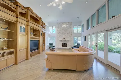 6363 SW 132nd Street Pinecrest FL 33156