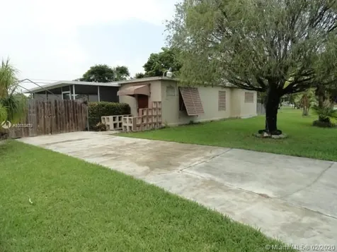 15375 Leisure Drive Homestead FL 33033