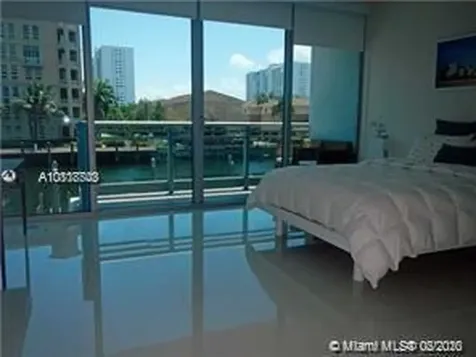 2950 NE 188th Street Aventura FL 33180