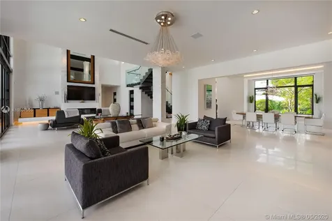1215 Diplomat Parkway Hollywood FL 33019