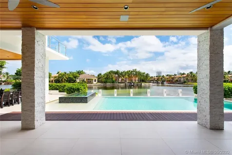 1215 Diplomat Parkway Hollywood FL 33019