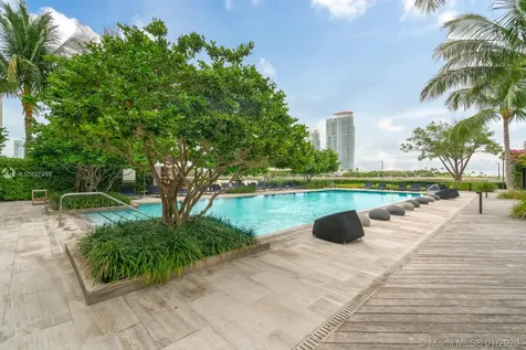 7021 Fisher Island Drive Miami Beach FL 33109