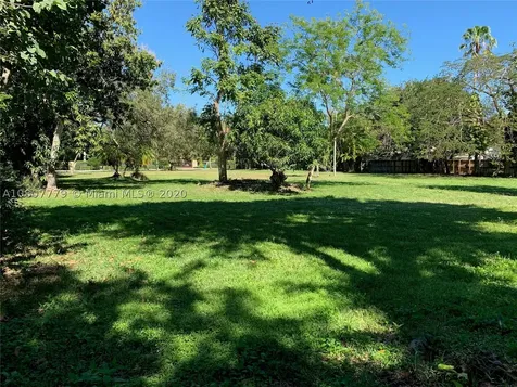 7240 SW 104th Street Pinecrest FL 33156
