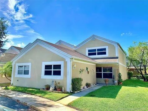 1394 NW 123rd Terrace Pembroke Pines FL 33026