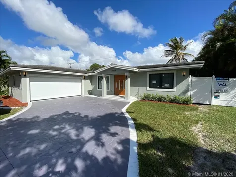 14435 Lake Candlewood Court Miami Lakes FL 33014