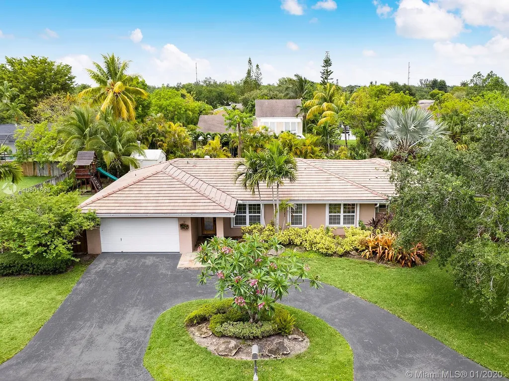 8501 SW 180th Street Palmetto Bay FL 33157