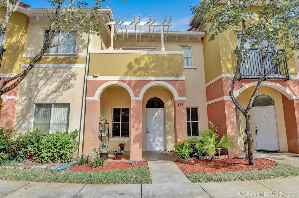 802 N Santa Catalina Circle North Lauderdale FL 33068