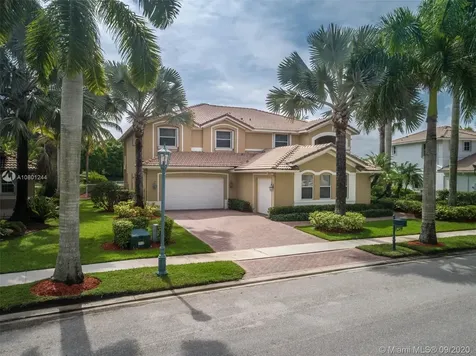 1486 Victoria Isle Drive Weston FL 33327