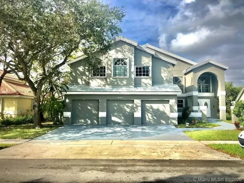 960 NW 203rd Avenue Pembroke Pines FL 33029