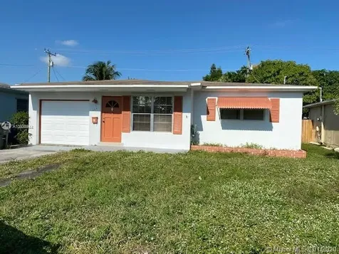 638 SW 9th Street Hallandale Beach FL 33009