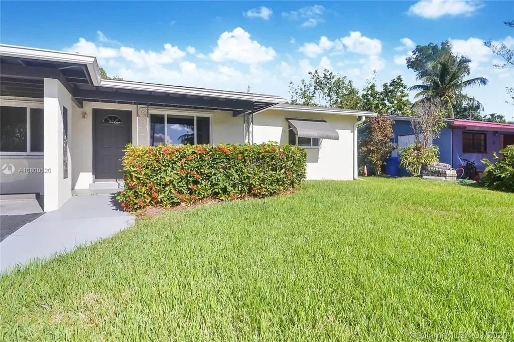 5671 Allen Street Hollywood FL 33021