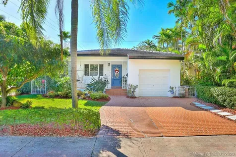 500 Aragon Avenue Coral Gables FL 33134