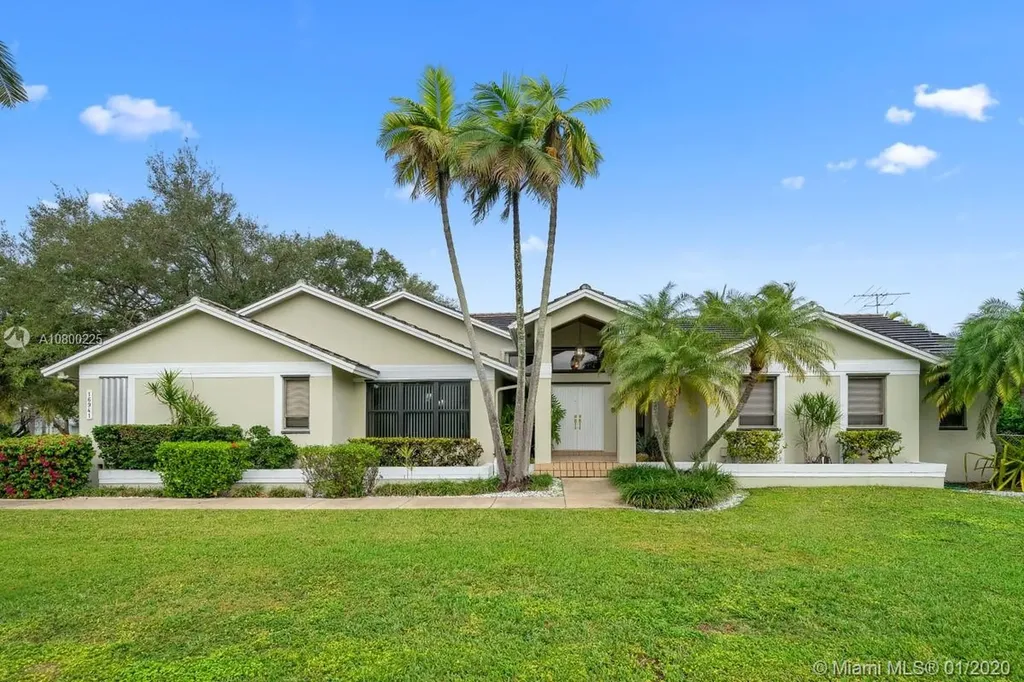 16941 SW 83rd Avenue Palmetto Bay FL 33157