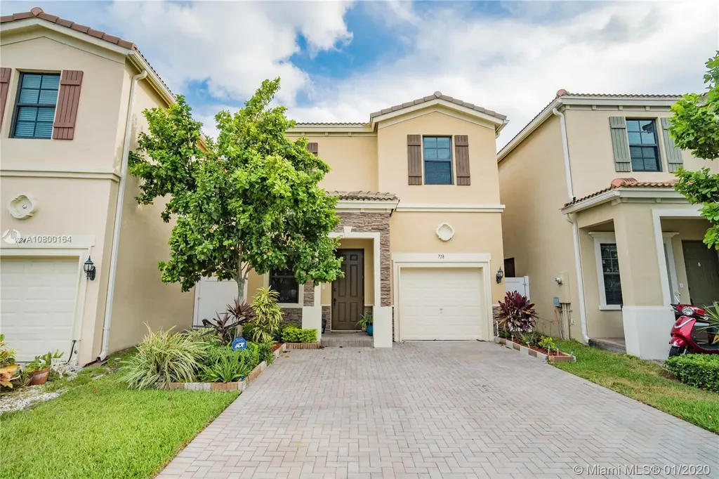 718 NE 191st Terrace Miami FL 33179