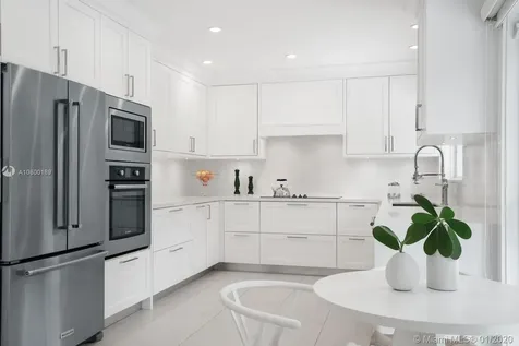 15 E Sunrise Avenue Coral Gables FL 33133