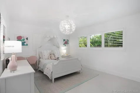 15 E Sunrise Avenue Coral Gables FL 33133