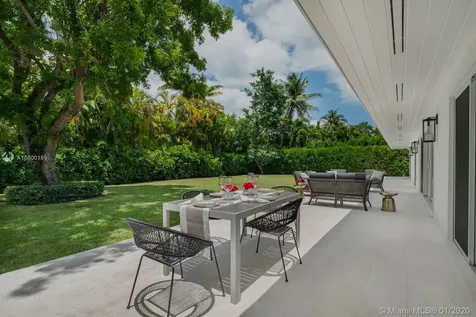 15 E Sunrise Avenue Coral Gables FL 33133
