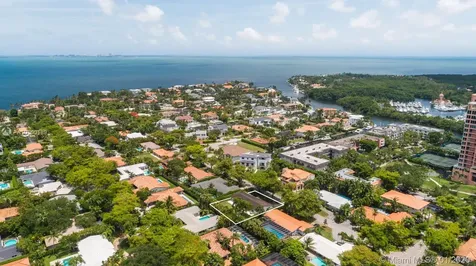 15 E Sunrise Avenue Coral Gables FL 33133