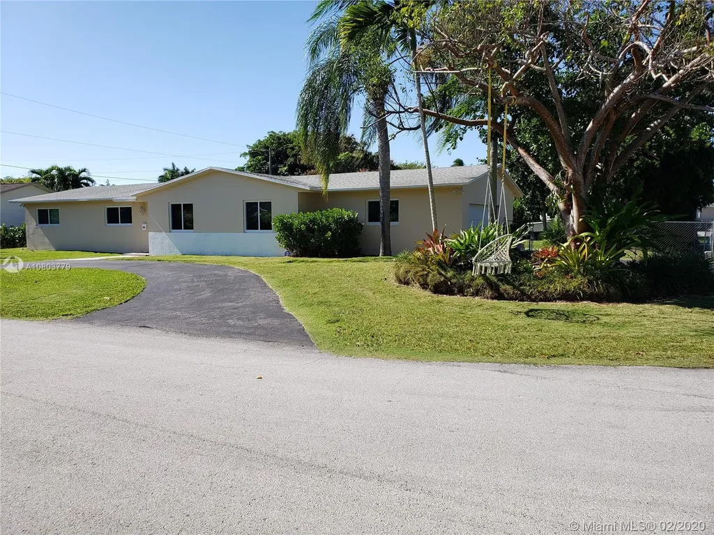14100 SW 98th Court Miami FL 33176
