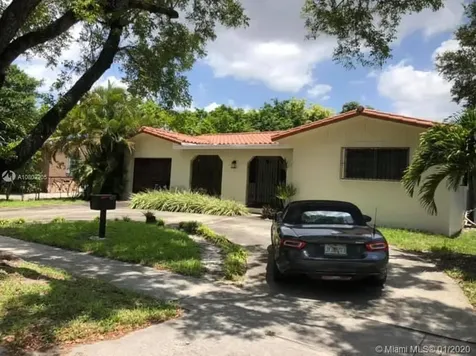 6277 SW 12th Street West Miami FL 33144