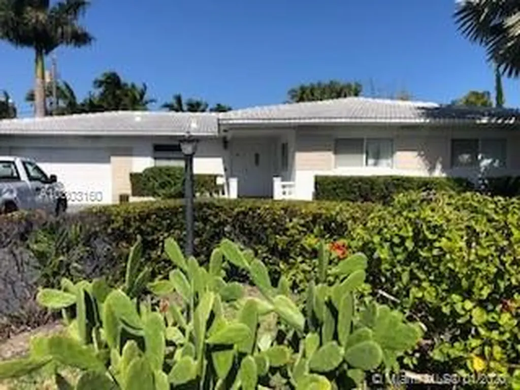 325 187th Street Sunny Isles Beach FL 33160