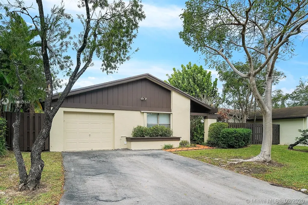 13072 SW 108th Street Circle Miami FL 33186