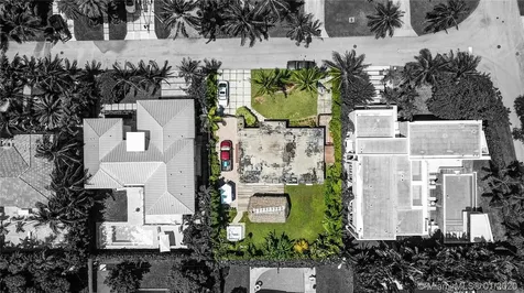 794 Curtiswood Drive Key Biscayne FL 33149