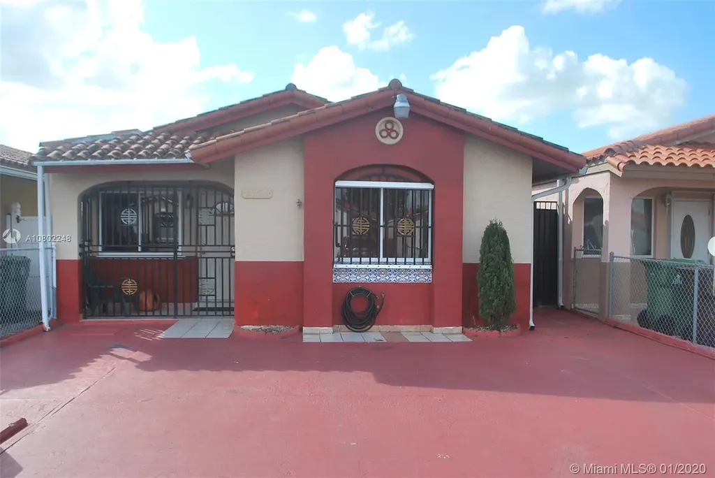 2880 W 75th Street Hialeah FL 33018