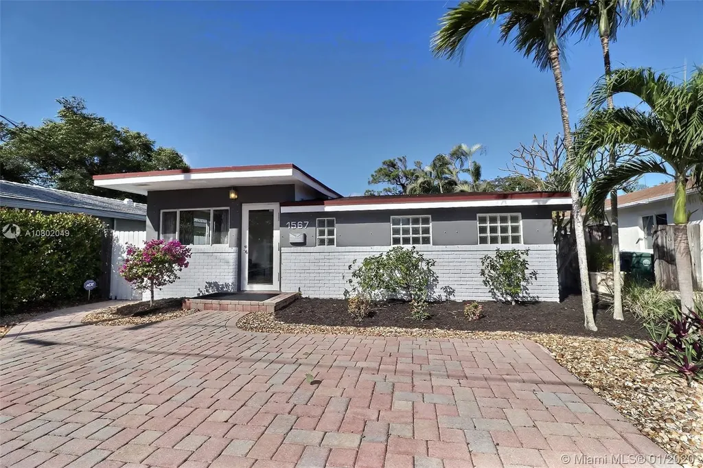1567 NE 35th Street Oakland Park FL 33334