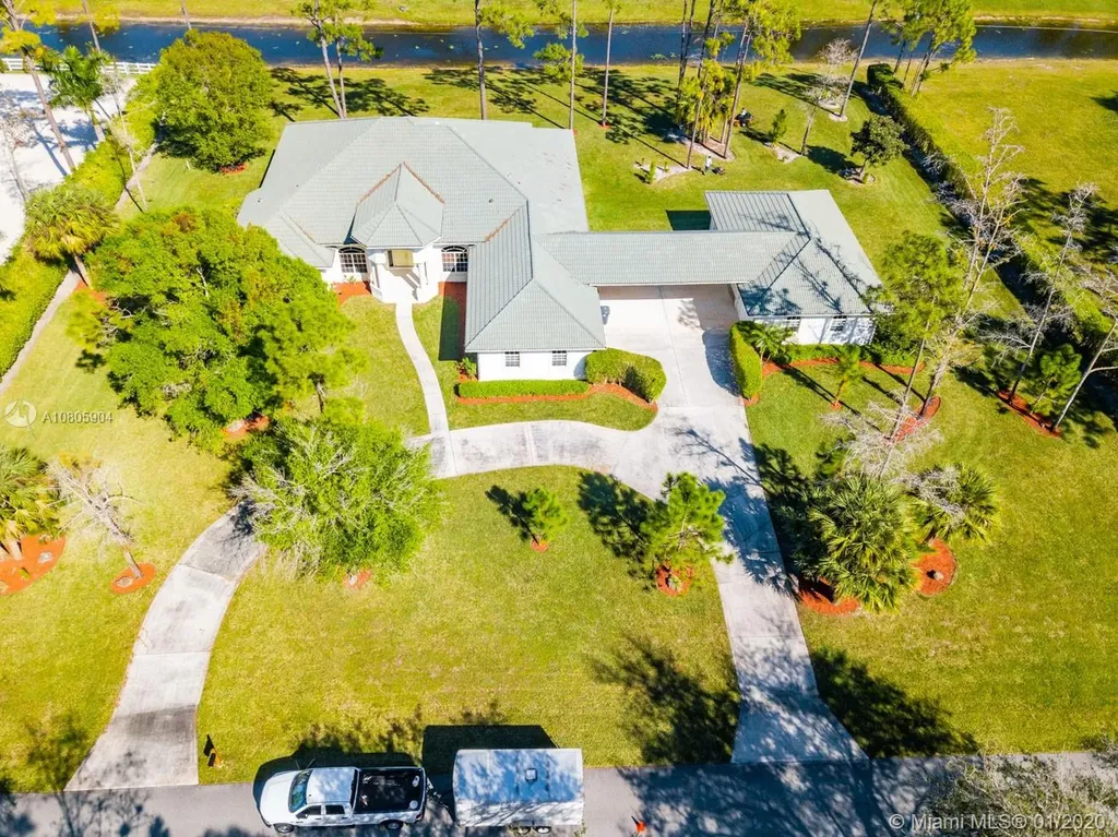 14727 Horseshoe Trace Wellington FL 33414