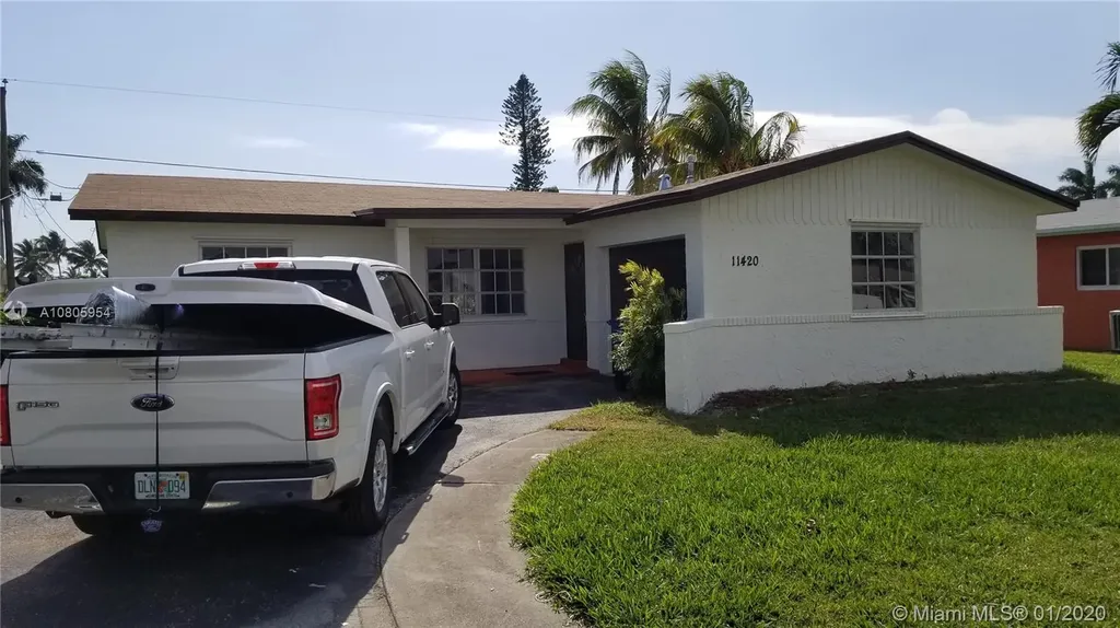 11420 NW 40th Place Sunrise FL 33323