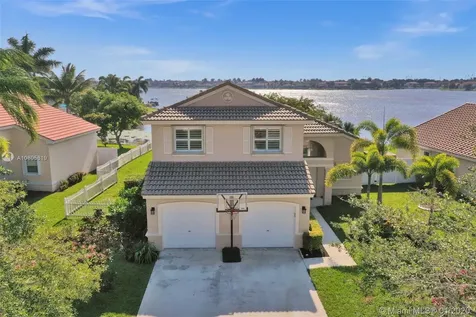 19348 NW 24th Place Pembroke Pines FL 33029