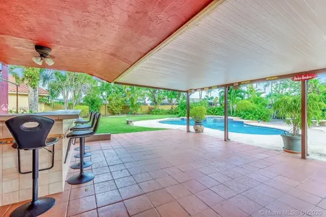 9950 SW 27th Terrace Miami FL 33165