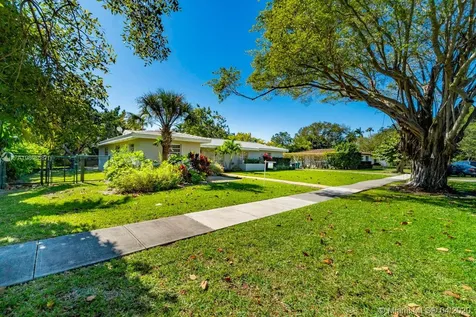 8500 SW 160th Street Palmetto Bay FL 33157