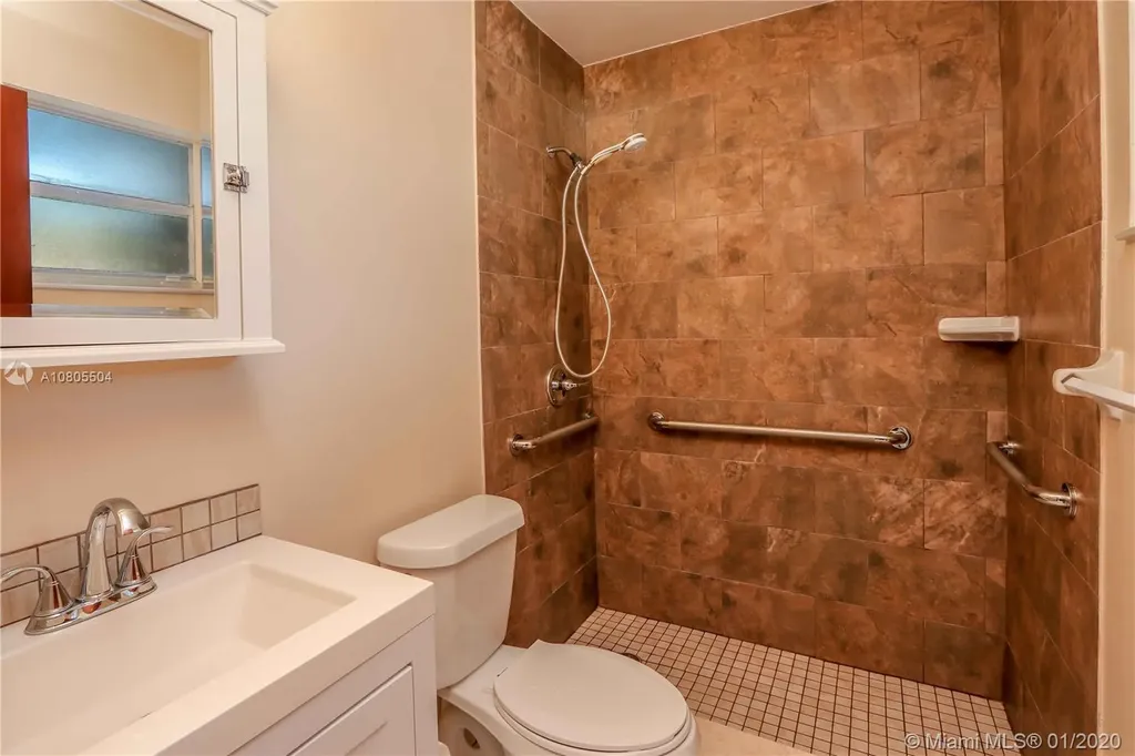 3547-3549 SW 24th Street Miami FL 33145