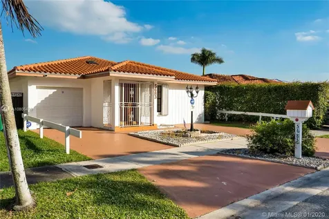 5683 SW 150th Avenue Miami FL 33193