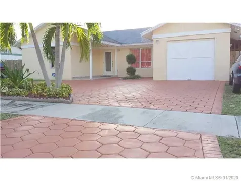16722 SW 114th Court Miami FL 33157