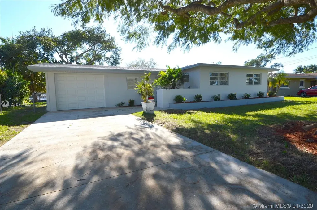 19021 Sterling Drive Cutler Bay FL 33157