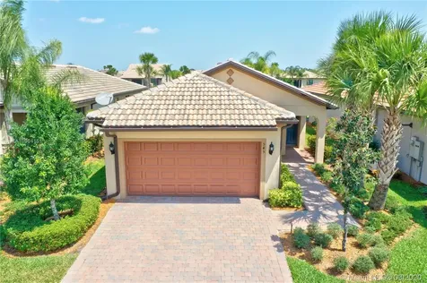 545 SE Monet Drive Port St. Lucie FL 34984