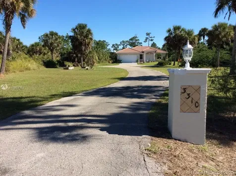 3310 Everglades Boulevard South Naples FL 34117