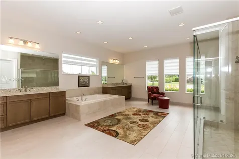 4895 E Sterling Ranch Circle Davie FL 33314