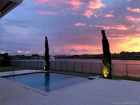4895 E Sterling Ranch Circle Davie FL 33314