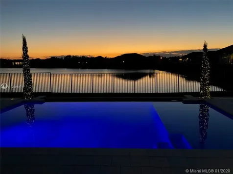 4895 E Sterling Ranch Circle Davie FL 33314